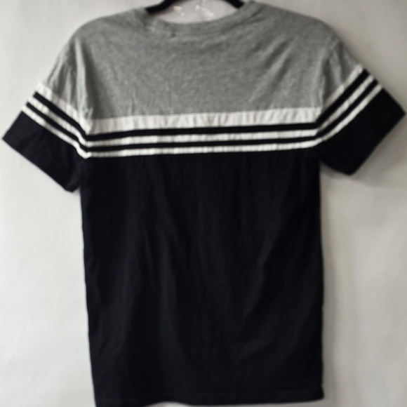 GUESS Men's Black and Gray Striped Shirt - Picture 4 of 4